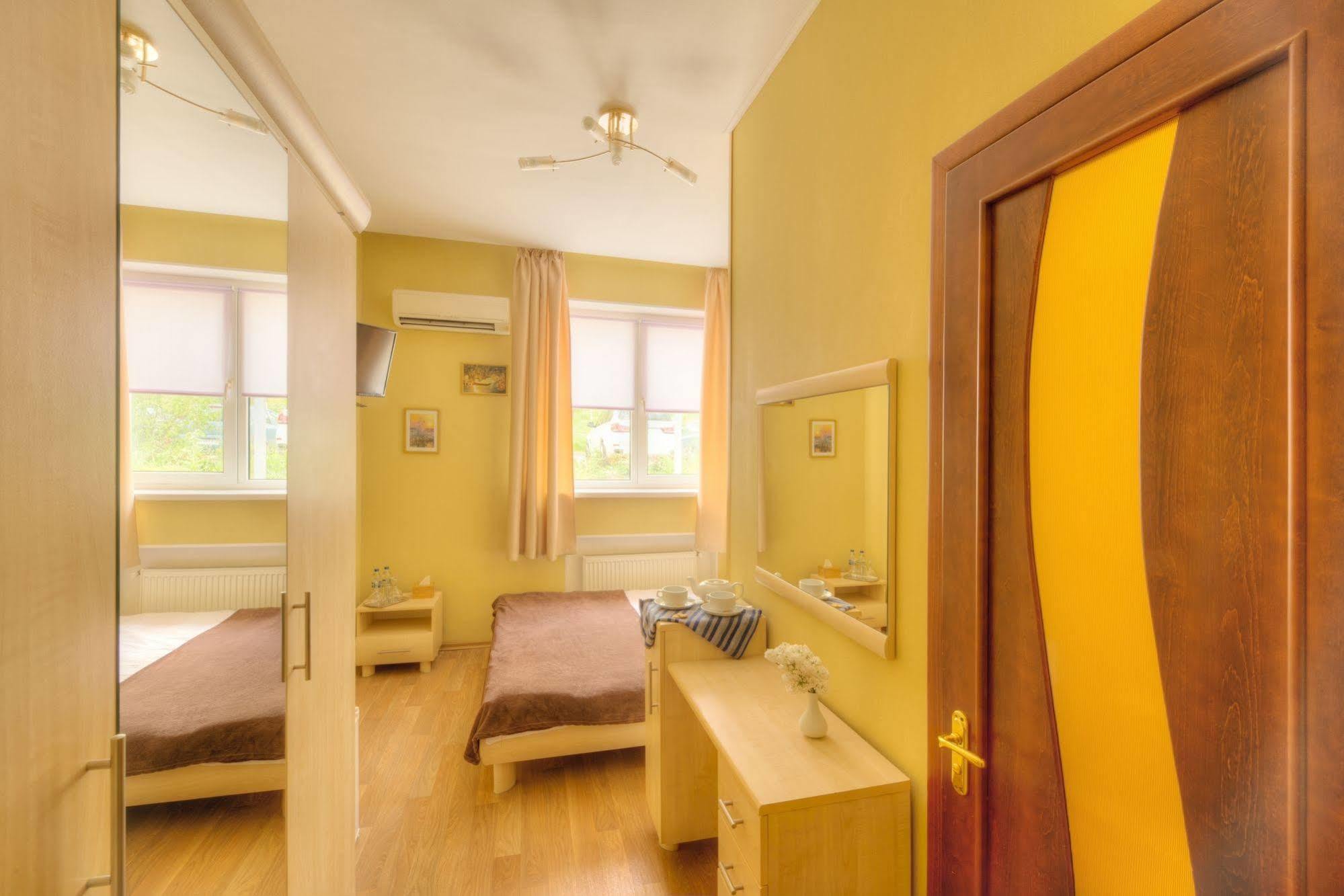 Brigantina Hotel Odessa Buitenkant foto